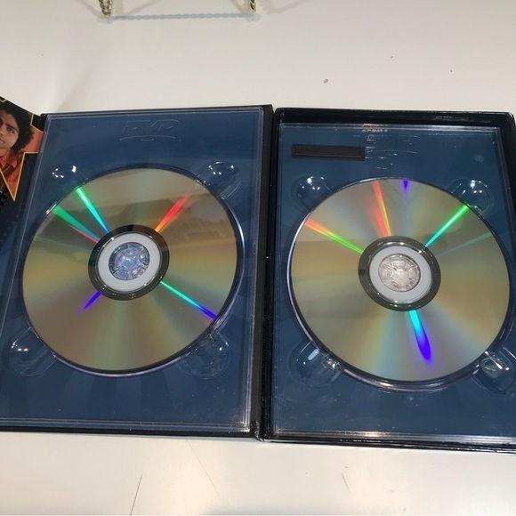 Entourage Seasons 1 and 2 - Picture 3 of 7